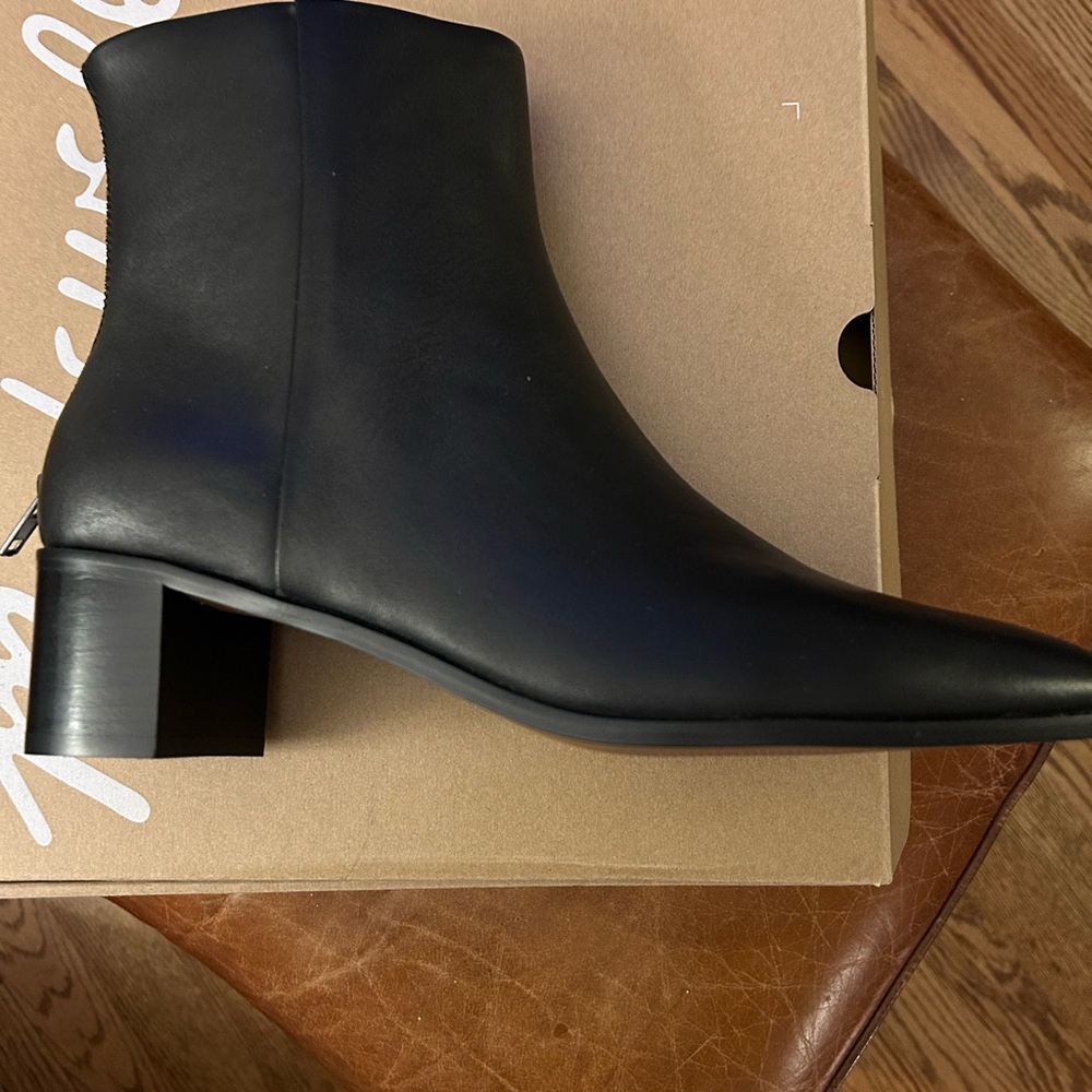 Madewell Black Ankle Booties with Chunky Heel